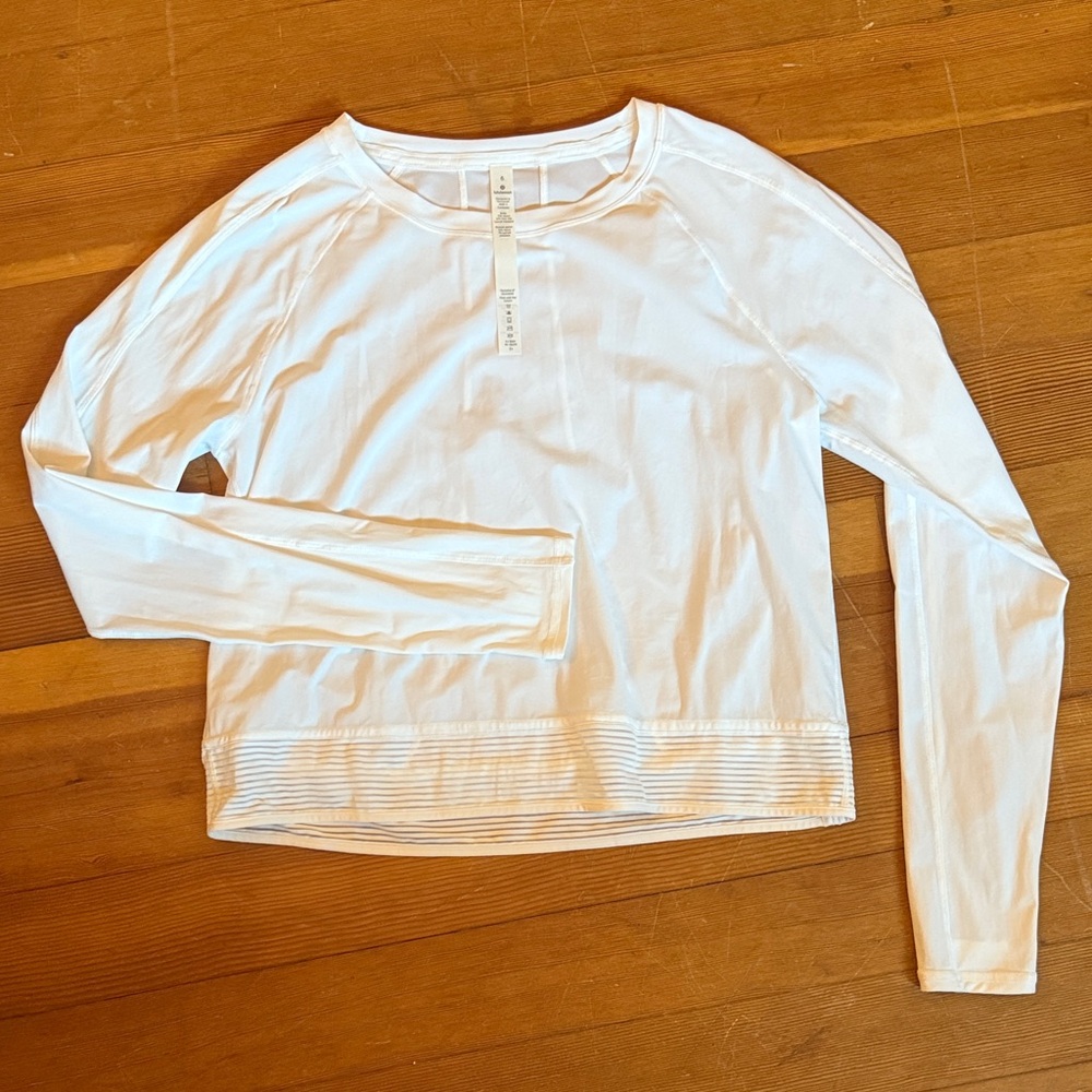 Lululemon White Long Sleeve Crop Shirt